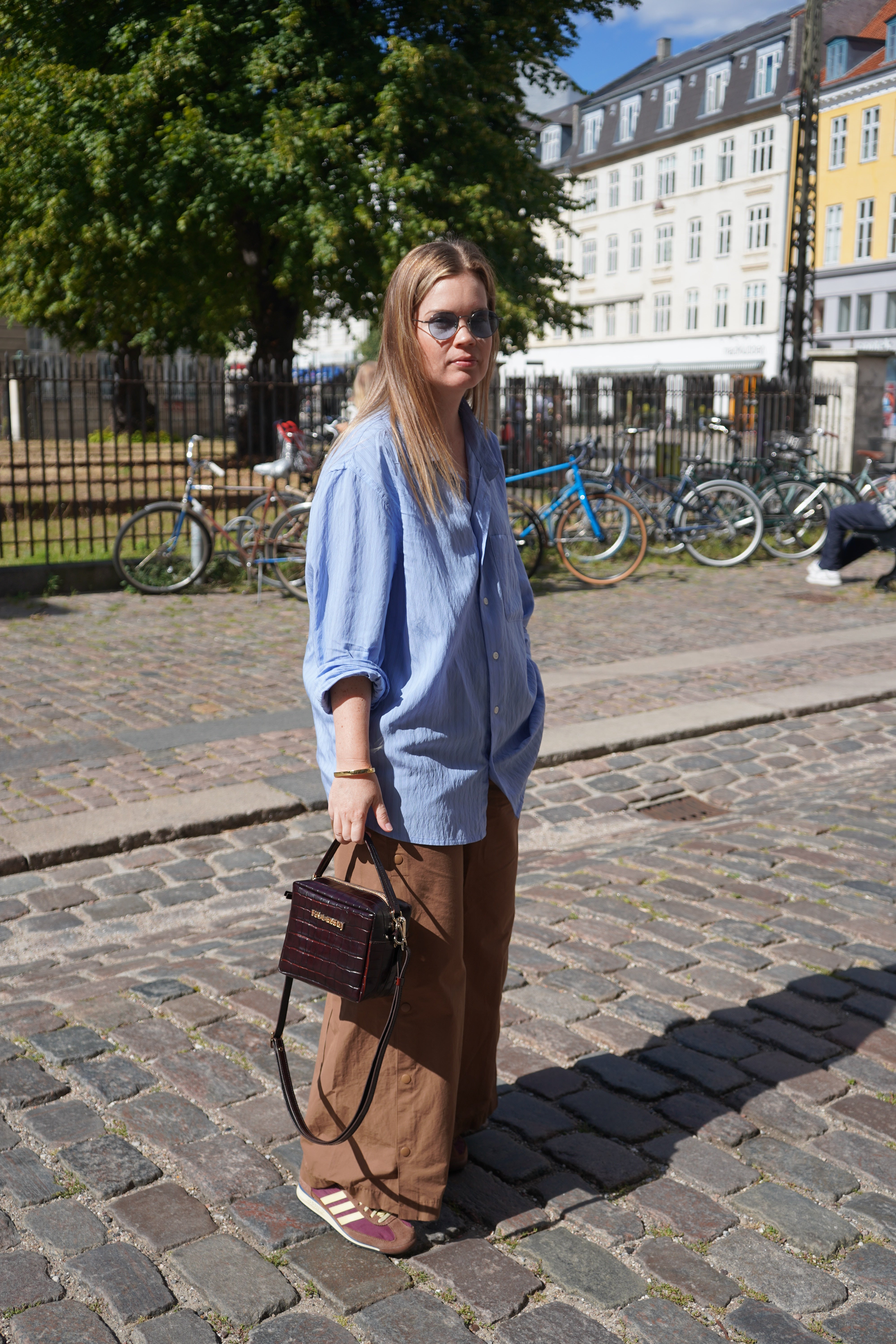 EMERITA COCO BURDEOS