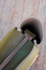 Cargar imagen en el visor de la galería, HIBISCO
